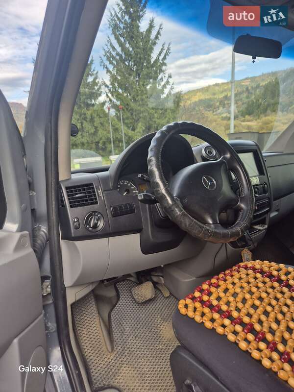 Микроавтобус Mercedes-Benz Sprinter 2008 в Межгорье