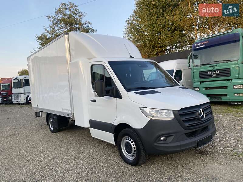 Грузовой фургон Mercedes-Benz Sprinter 2020 в  фото Грузовой фургон Mercedes-Benz Sprinter 2020 в