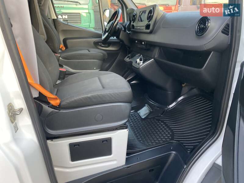 Вантажний фургон Mercedes-Benz Sprinter 2020 в Хусті фото 29 Вантажний фургон Mercedes-Benz Sprinter 2020 в Хусті