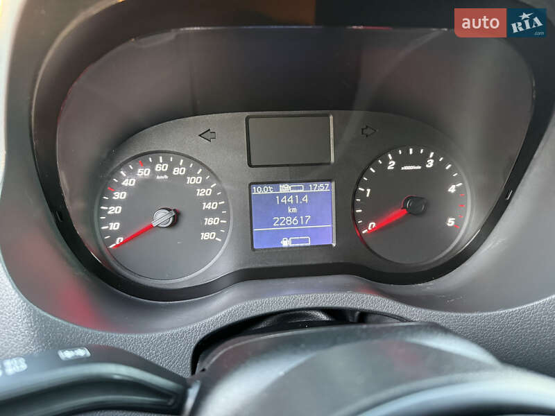 Вантажний фургон Mercedes-Benz Sprinter 2019 в Ковелі фото 11 Вантажний фургон Mercedes-Benz Sprinter 2019 в Ковелі