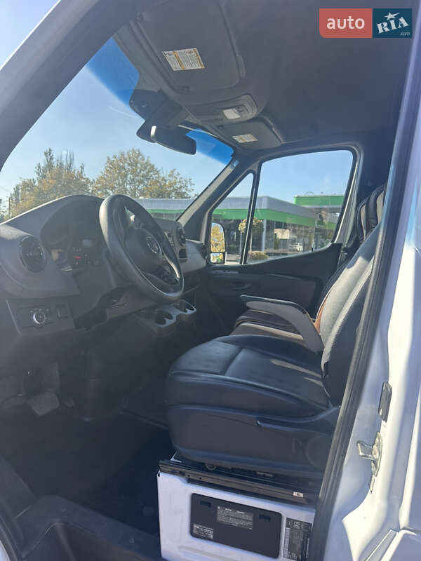 Туристический / Междугородний автобус Mercedes-Benz Sprinter 2022 в Одессе