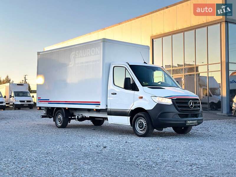 Mercedes-Benz Sprinter 2021