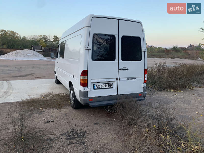 Грузопассажирский фургон Mercedes-Benz Sprinter 2006 в Измаиле