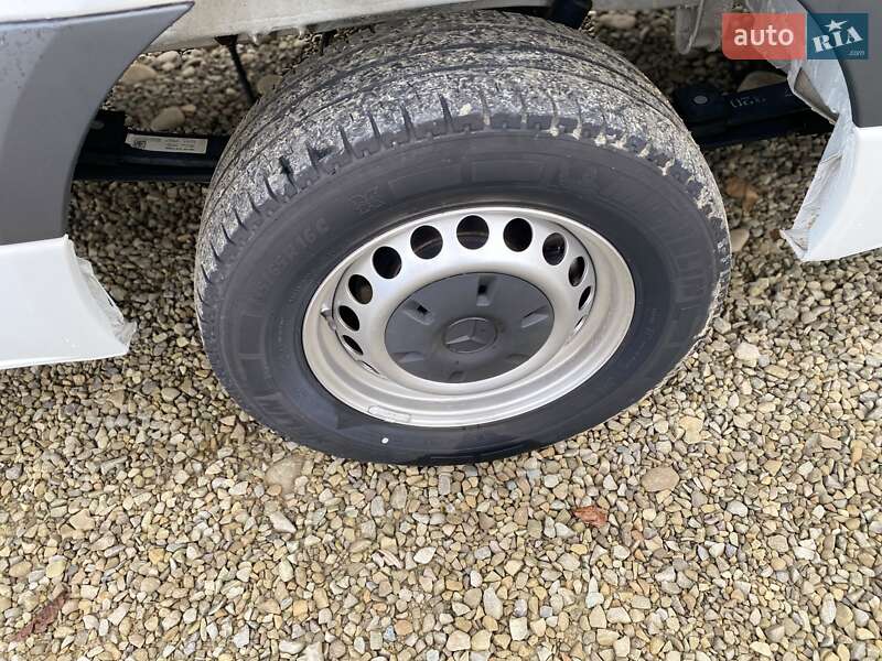Вантажний фургон Mercedes-Benz Sprinter 2019 в Хусті фото 24 Вантажний фургон Mercedes-Benz Sprinter 2019 в Хусті