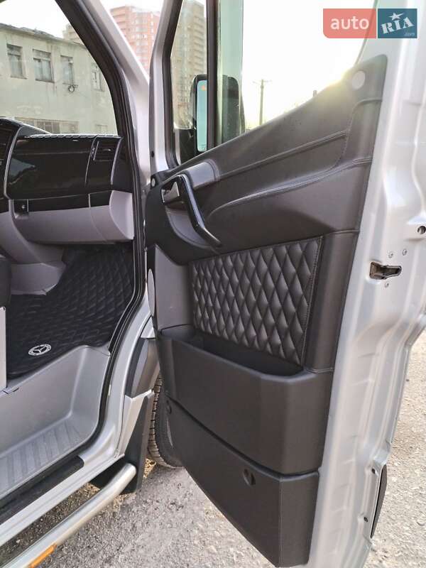 Вантажний фургон Mercedes-Benz Sprinter 2015 в Одесі фото 28 Вантажний фургон Mercedes-Benz Sprinter 2015 в Одесі