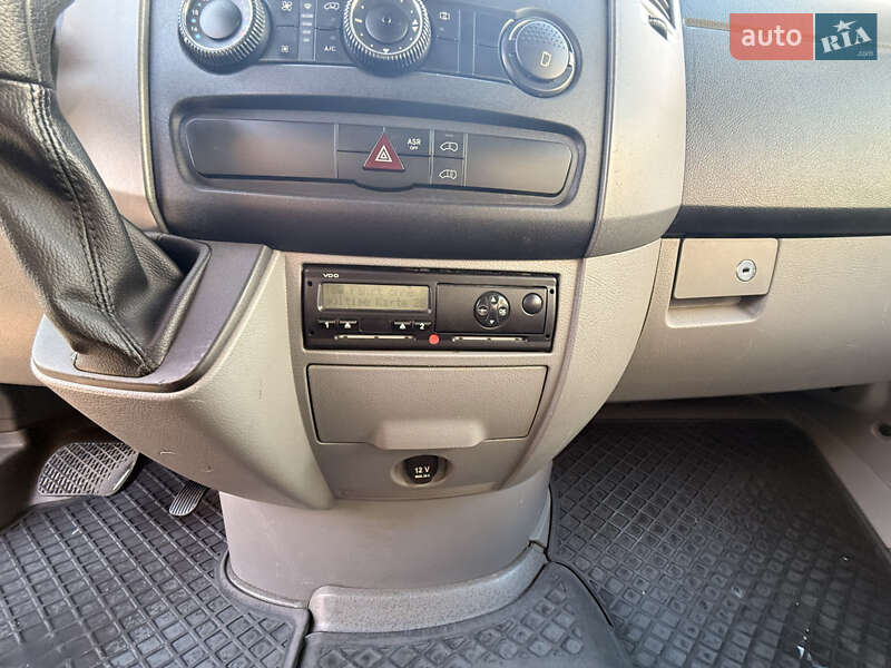 Микроавтобус Mercedes-Benz Sprinter 2013 в Виноградове фото 19 Микроавтобус Mercedes-Benz Sprinter 2013 в Виноградове