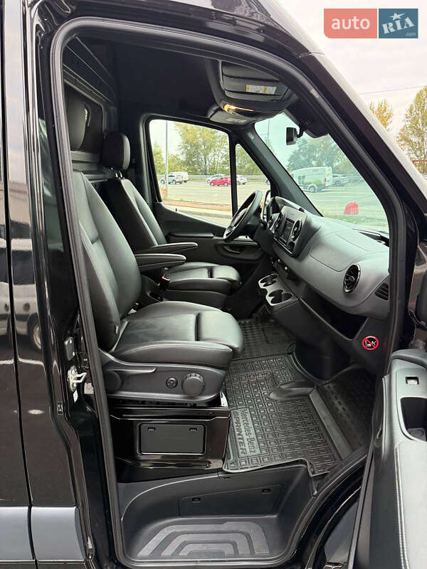 Грузовой фургон Mercedes-Benz Sprinter 2019 в Киеве фото 18 Грузовой фургон Mercedes-Benz Sprinter 2019 в Киеве