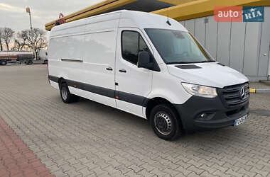 Грузовой фургон Mercedes-Benz Sprinter 2019 в  фото 3 Грузовой фургон Mercedes-Benz Sprinter 2019 в