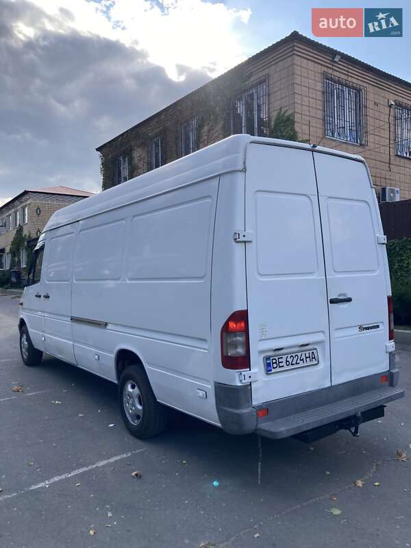 Вантажний фургон Mercedes-Benz Sprinter 2003 в Миколаєві фото 2 Вантажний фургон Mercedes-Benz Sprinter 2003 в Миколаєві