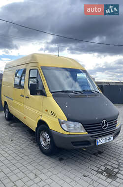 Грузовой фургон Mercedes-Benz Sprinter 2003 в Мукачево