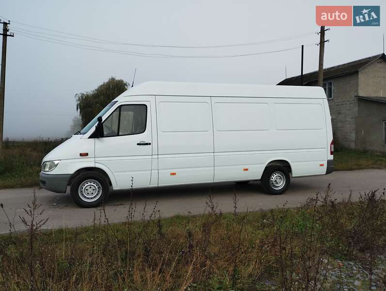 Вантажний фургон Mercedes-Benz Sprinter 2004 в Костопілі фото 12 Вантажний фургон Mercedes-Benz Sprinter 2004 в Костопілі