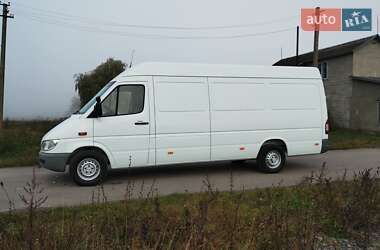 Вантажний фургон Mercedes-Benz Sprinter 2004 в 