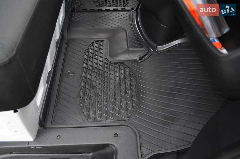 Грузовой фургон Mercedes-Benz Sprinter 2021 в Киеве