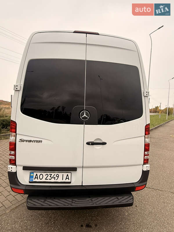 Мікроавтобус Mercedes-Benz Sprinter 2010 в Виноградові фото 5 Мікроавтобус Mercedes-Benz Sprinter 2010 в Виноградові