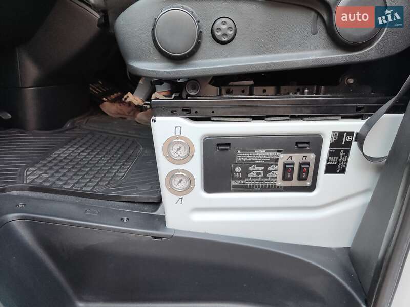 Вантажний фургон Mercedes-Benz Sprinter 2019 в Городку фото 12 Вантажний фургон Mercedes-Benz Sprinter 2019 в Городку