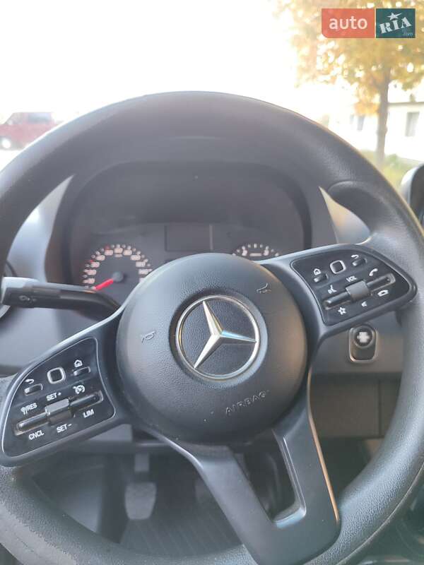 Вантажний фургон Mercedes-Benz Sprinter 2019 в Городку фото 50 Вантажний фургон Mercedes-Benz Sprinter 2019 в Городку