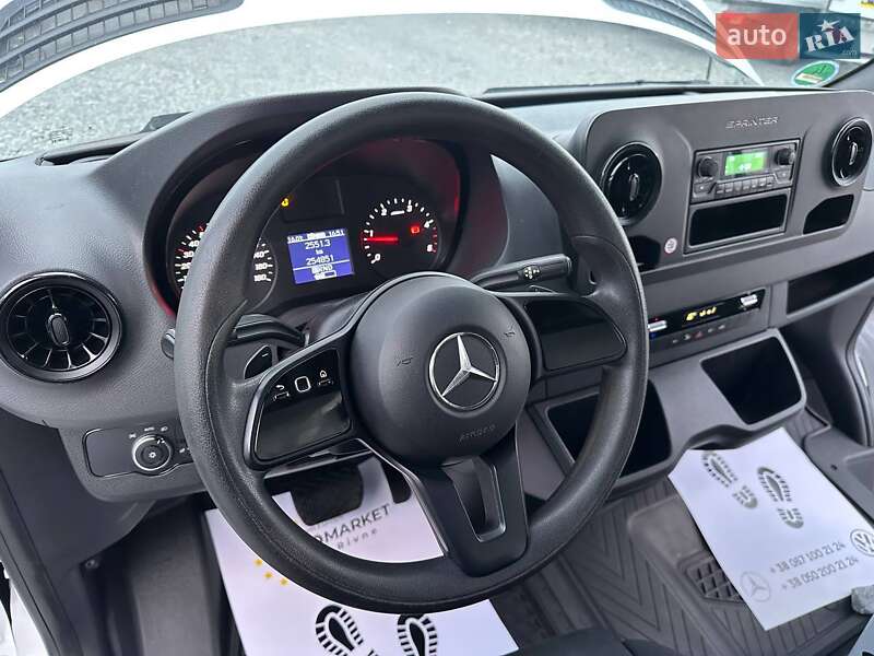 Вантажний фургон Mercedes-Benz Sprinter 2021 в Рівному