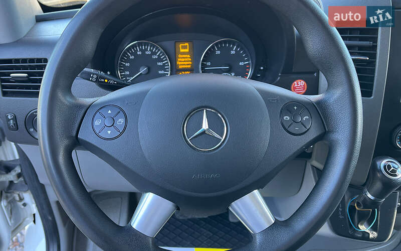 Вантажний фургон Mercedes-Benz Sprinter 2016 в Коломиї фото 9 Вантажний фургон Mercedes-Benz Sprinter 2016 в Коломиї