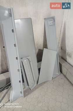 Микроавтобус Mercedes-Benz Sprinter 2001 в  фото 18 Микроавтобус Mercedes-Benz Sprinter 2001 в