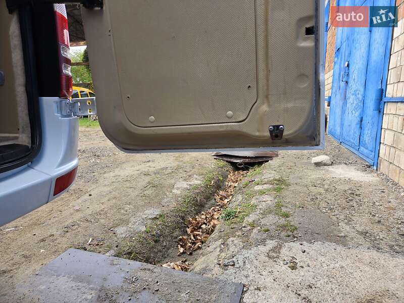 Туристичний / Міжміський автобус Mercedes-Benz Sprinter 2015 в Чернівцях