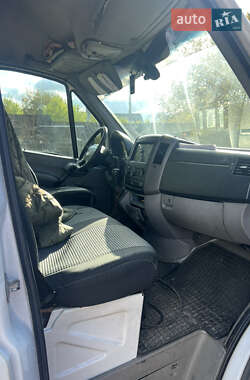 Грузопассажирский фургон Mercedes-Benz Sprinter 2008 в  фото 13 Грузопассажирский фургон Mercedes-Benz Sprinter 2008 в