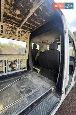 Грузопассажирский фургон Mercedes-Benz Sprinter 2008 в  фото 15 Грузопассажирский фургон Mercedes-Benz Sprinter 2008 в