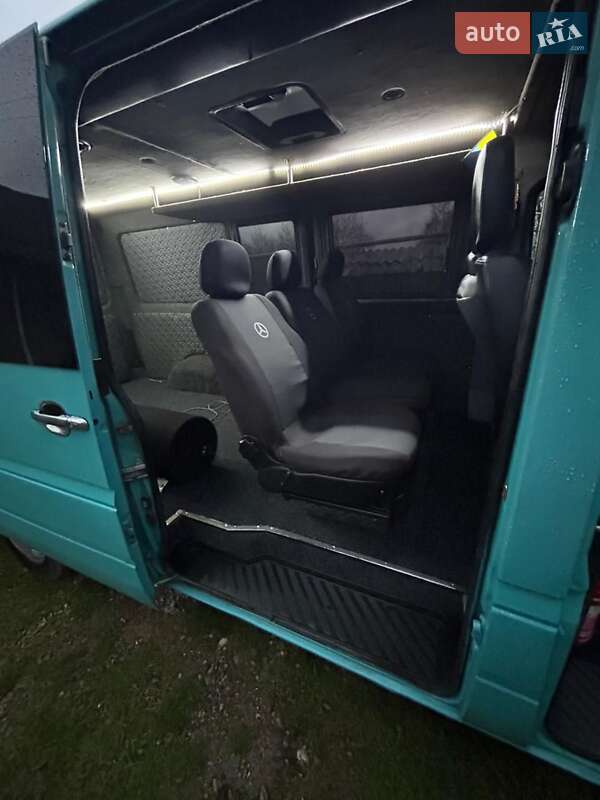 Микровэн Mercedes-Benz Sprinter 2003 в Тячеве фото 16 Микровэн Mercedes-Benz Sprinter 2003 в Тячеве