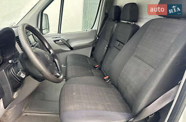 Вантажний фургон Mercedes-Benz Sprinter 2015 в  фото 10 Вантажний фургон Mercedes-Benz Sprinter 2015 в