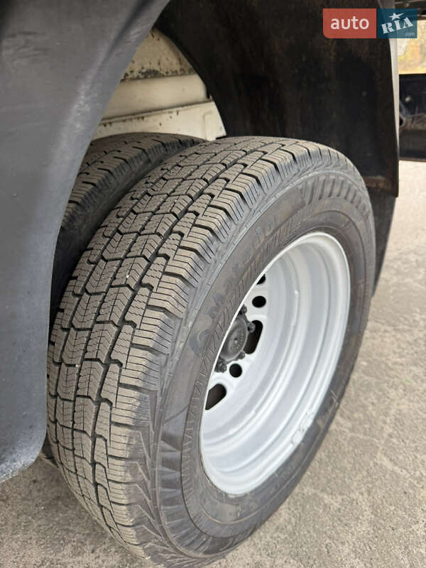 Вантажний фургон Mercedes-Benz Sprinter 2007 в Сарнах