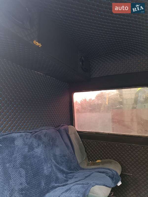 Микроавтобус Mercedes-Benz Sprinter 1999 в Харькове фото 8 Микроавтобус Mercedes-Benz Sprinter 1999 в Харькове