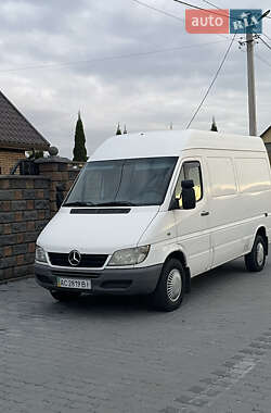 Вантажний фургон Mercedes-Benz Sprinter 2005 в Луцьку