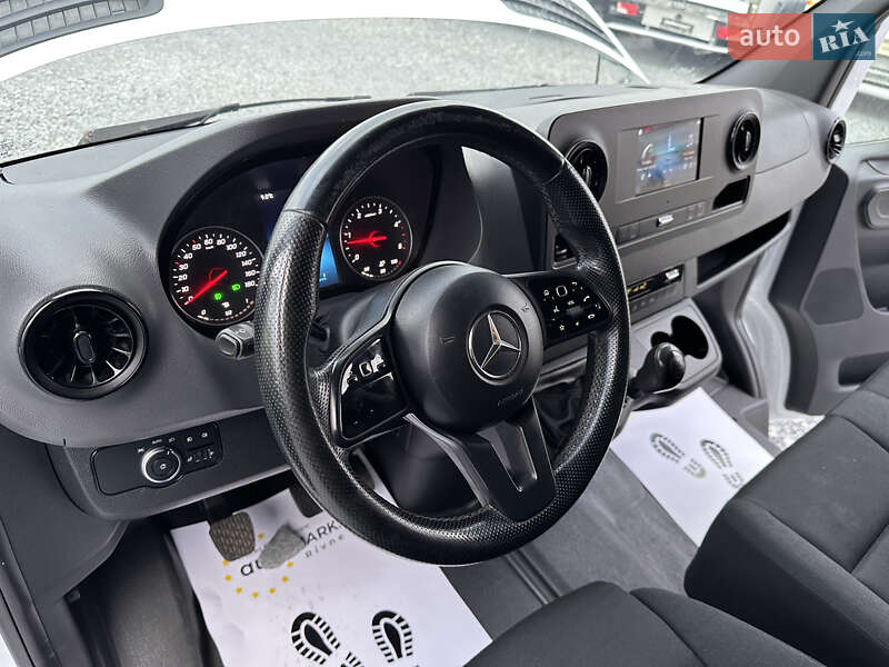 Грузовой фургон Mercedes-Benz Sprinter 2021 в Ровно