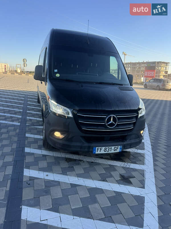 Грузовой фургон Mercedes-Benz Sprinter 2019 в Черновцах