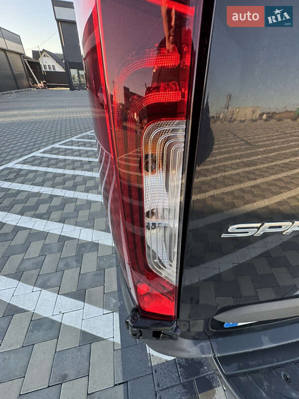 Грузовой фургон Mercedes-Benz Sprinter 2019 в Черновцах