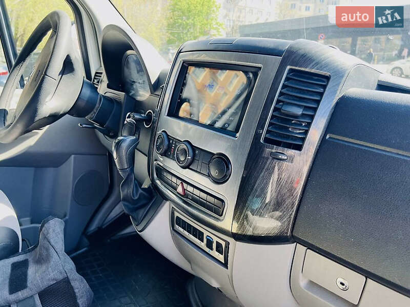 Микроавтобус Mercedes-Benz Sprinter 2010 в Кривом Роге фото 3 Микроавтобус Mercedes-Benz Sprinter 2010 в Кривом Роге