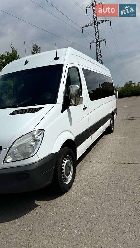 Микроавтобус Mercedes-Benz Sprinter 2010 в Кривом Роге фото 53 Микроавтобус Mercedes-Benz Sprinter 2010 в Кривом Роге