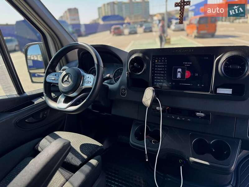 Микроавтобус Mercedes-Benz Sprinter 2018 в Калуше фото 15 Микроавтобус Mercedes-Benz Sprinter 2018 в Калуше