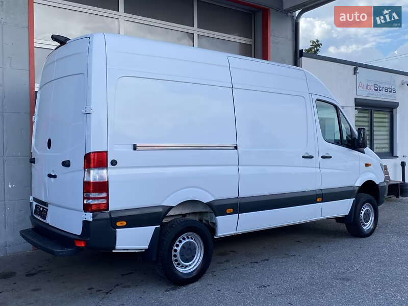 Грузовой фургон Mercedes-Benz Sprinter 2017 в Киеве фото 3 Грузовой фургон Mercedes-Benz Sprinter 2017 в Киеве