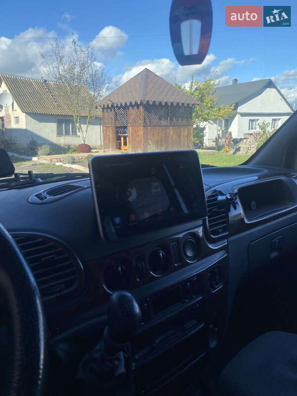 Грузопассажирский фургон Mercedes-Benz Sprinter 2003 в Тернополе фото 9 Грузопассажирский фургон Mercedes-Benz Sprinter 2003 в Тернополе