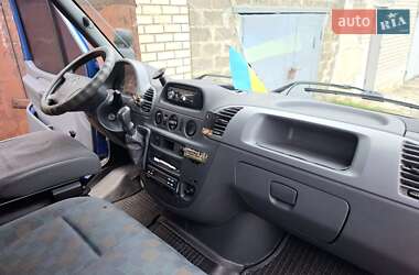 Грузовой фургон Mercedes-Benz Sprinter 2000 в 