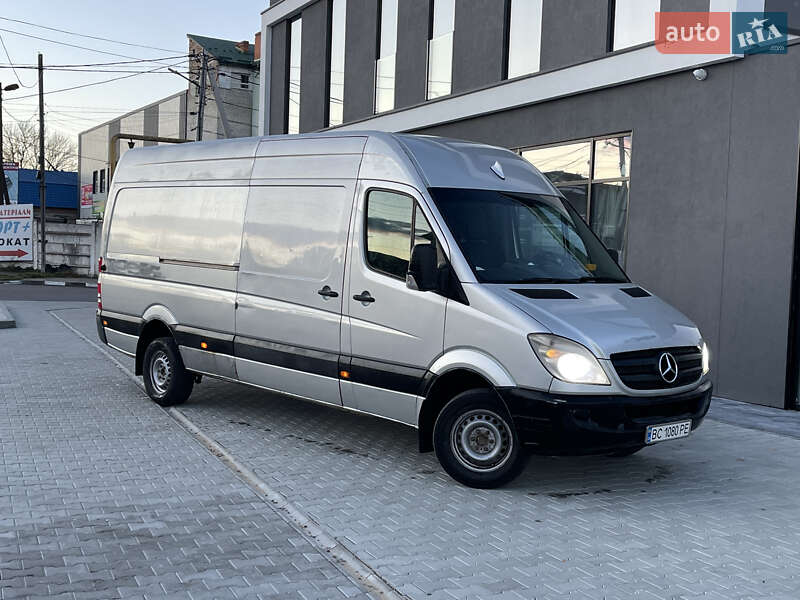 Грузовой фургон Mercedes-Benz Sprinter 2007 в Стрые