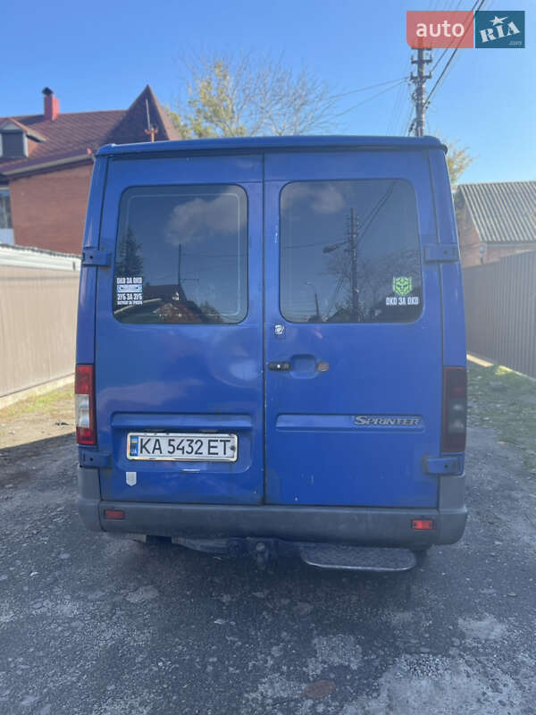 Грузопассажирский фургон Mercedes-Benz Sprinter 2005 в Киеве