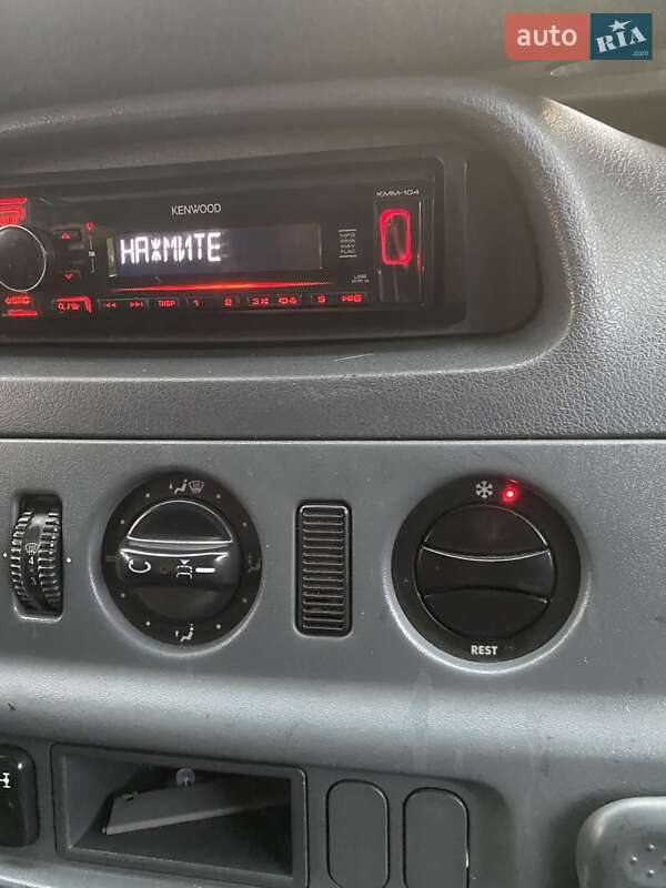 Грузопассажирский фургон Mercedes-Benz Sprinter 2004 в Могилев-Подольске