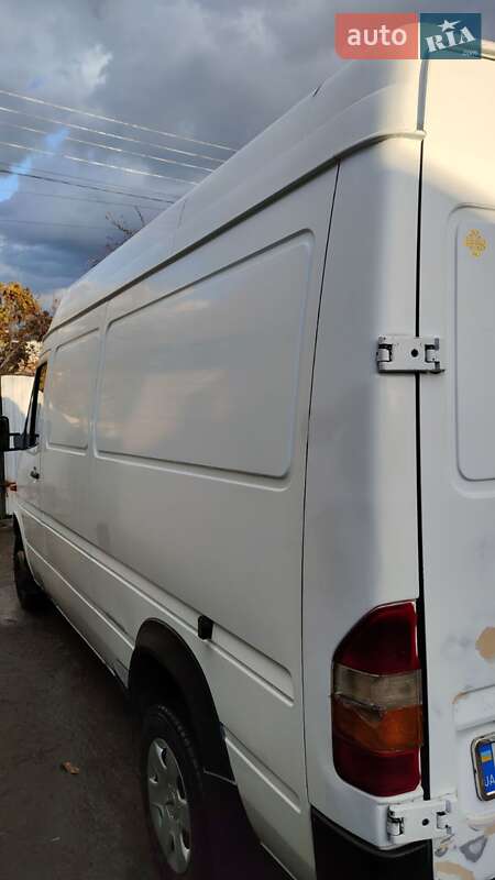 Грузовой фургон Mercedes-Benz Sprinter 1998 в Бершади фото 15 Грузовой фургон Mercedes-Benz Sprinter 1998 в Бершади
