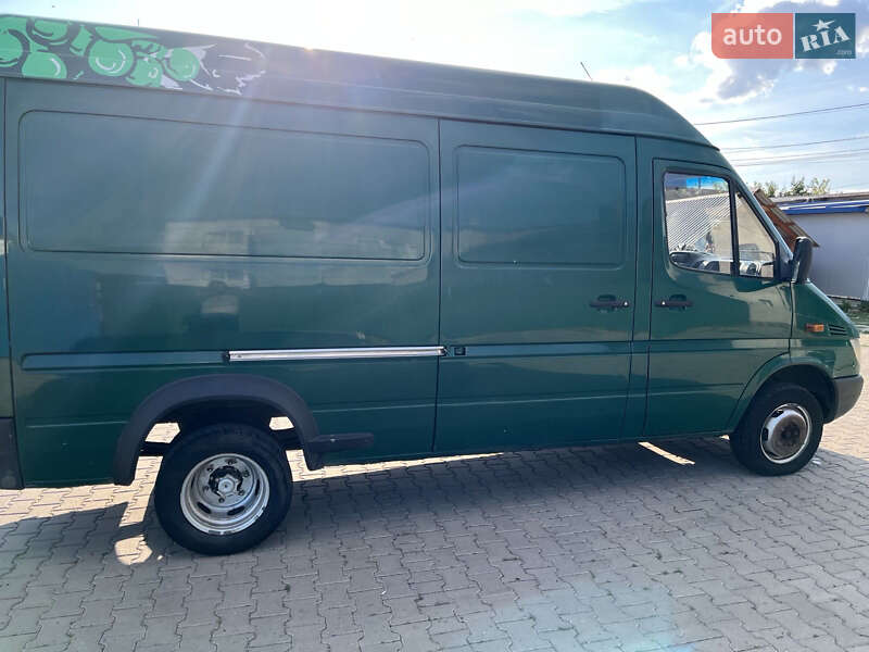 Грузовой фургон Mercedes-Benz Sprinter 2004 в Сокале фото 4 Грузовой фургон Mercedes-Benz Sprinter 2004 в Сокале