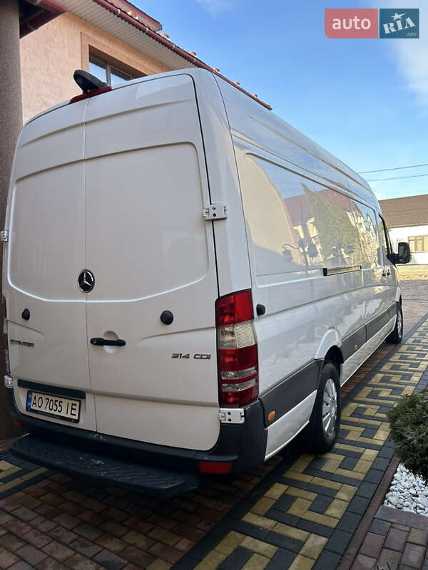 Вантажний фургон Mercedes-Benz Sprinter 2018 в Тячеві