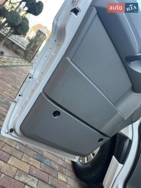 Вантажний фургон Mercedes-Benz Sprinter 2018 в Тячеві