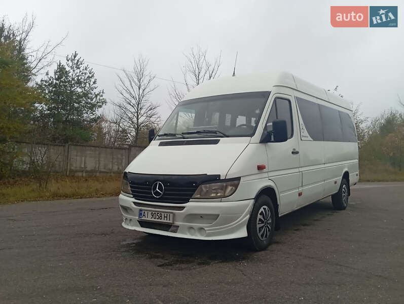 Пригородный автобус Mercedes-Benz Sprinter 2002 в Киеве