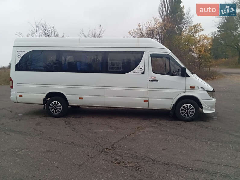 Пригородный автобус Mercedes-Benz Sprinter 2002 в Киеве