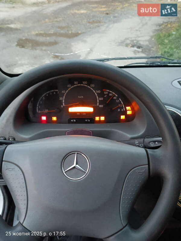 Вантажний фургон Mercedes-Benz Sprinter 2003 в Рівному фото 8 Вантажний фургон Mercedes-Benz Sprinter 2003 в Рівному